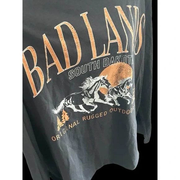 Badlands South Dakota Men's Large Long Sleeve Original Use T-Shirt NWT - Picture 2 of 7